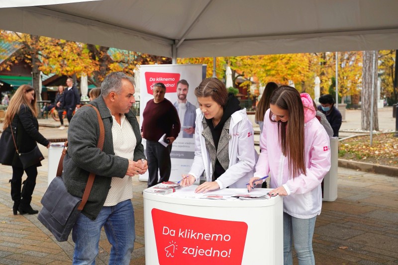 Građanima Vrnjačke Banje predstavljeno devet novih e-Usluga