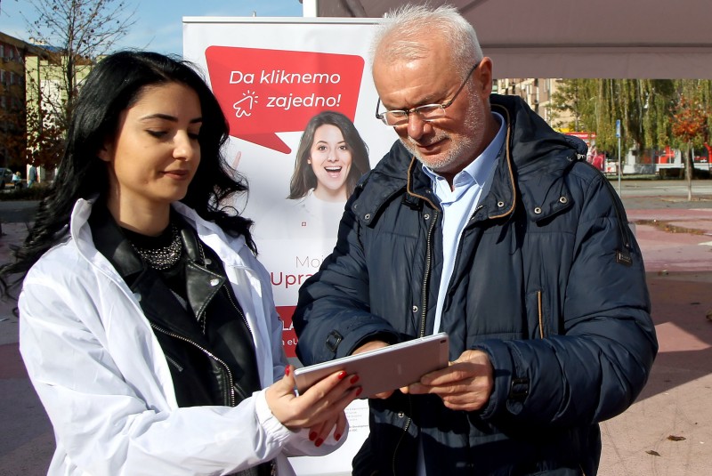 Devet novih e-Usluga predstavljeno građanima Šapca